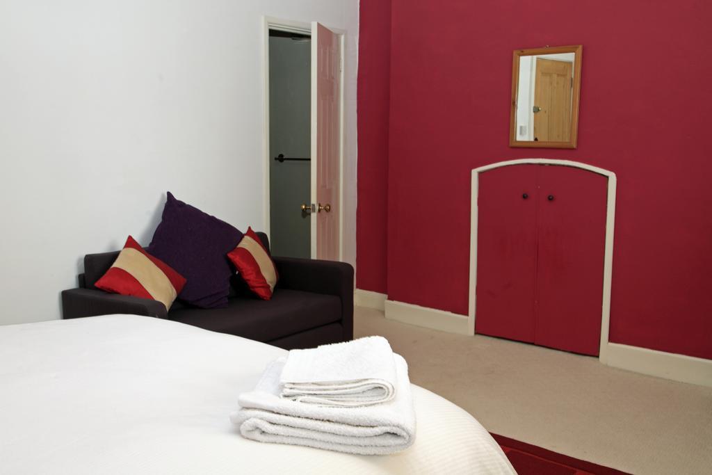 Bed and Breakfast The Beeches Churchill  Exterior foto