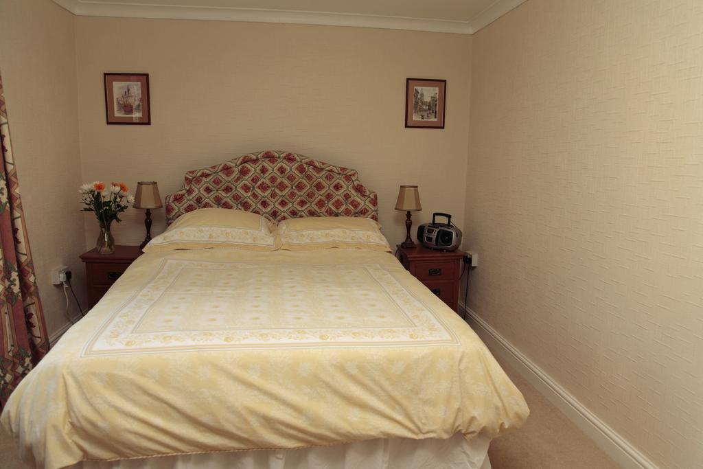 Bed and Breakfast The Beeches Churchill  Exterior foto